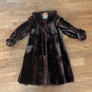 MAKE AN OFFER Dunhill Moutons Brown Fur Coat